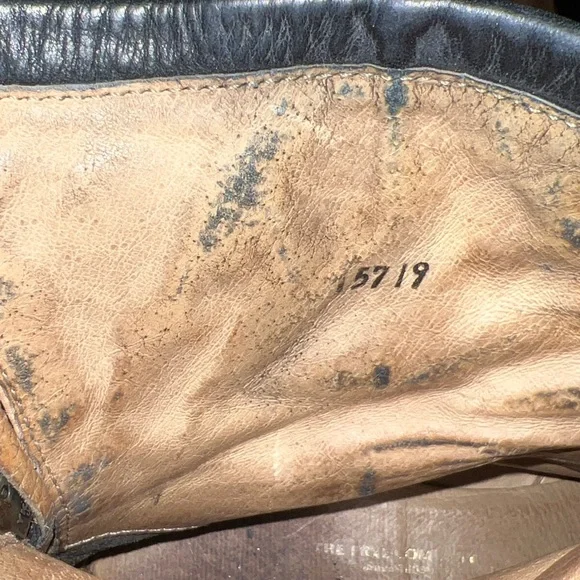 Vintage Frye distressed black leather harness boots size 8.5d